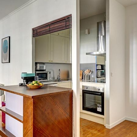 Champs-Elysees - 2Br With Balcony - Cityapartmentstay ปารีส ภายนอก รูปภาพ
