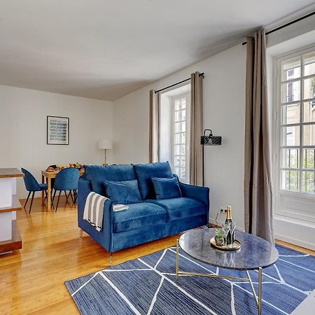 Champs-Elysees - 2Br With Balcony - Cityapartmentstay ปารีส ภายนอก รูปภาพ